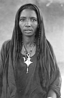 tuareg woman