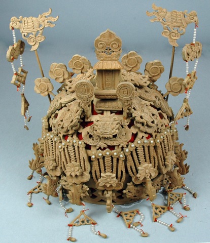 Burial headdress from China