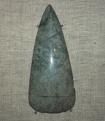 Add.9455vol3_p1035 /3 http://commons.wikimedia.org/wiki/File:Newton_Peveril_jadeite_axe-head.jpg