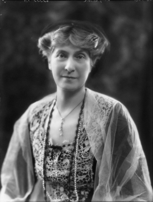 Lady Agnes Grove (earlier Fox-Pitt) in 1923 by Bassano, NPG x122616 