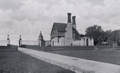 North Lodge, Rushmore estate