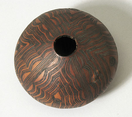 Jur gourd vessel