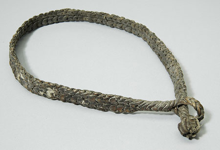 Nuer cattle collar