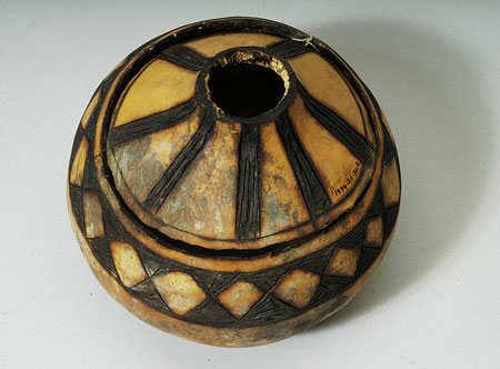 Dinka Tuich jar