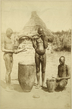 Group of Bari musicians