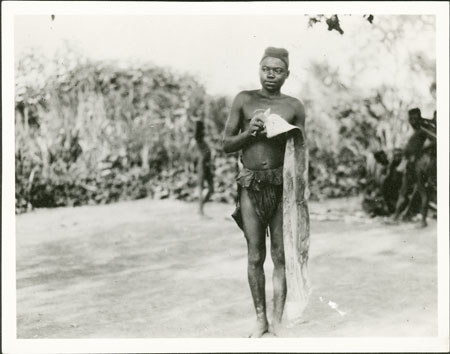 Zande youth with fig-tree bark