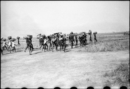 Nuer porters on trek