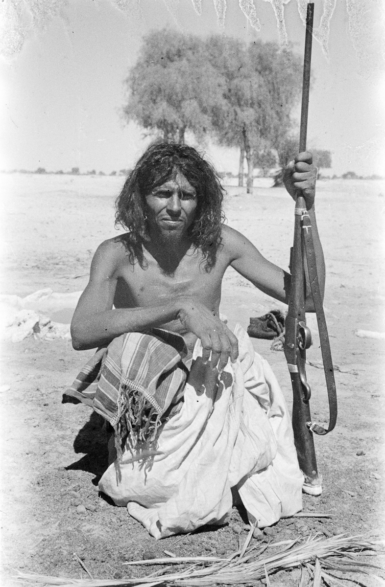 Portrait of Mabkhaut bin Arbain, a tribesman of the Bayt Gidad lineage of Bayt Kathir Bedouin.