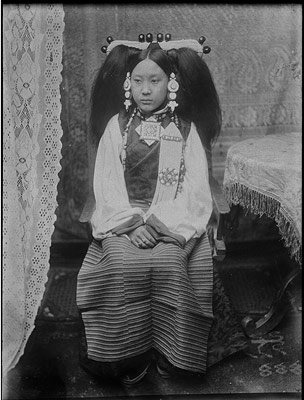 Wife of a lay official in Lhasa dress