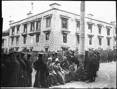 Crowds at Invitation to Maitreya, Lhasa