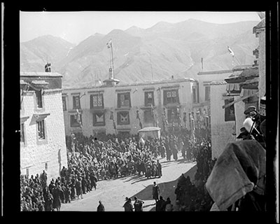 Monlam Torgyap procession rounding Jokhang