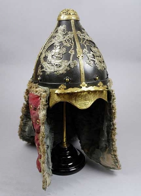Officer's helmet (1906.79.2)