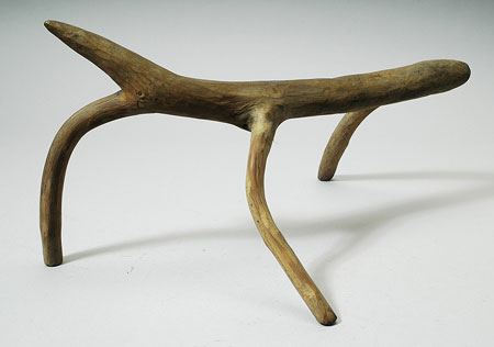 Dinka headrest