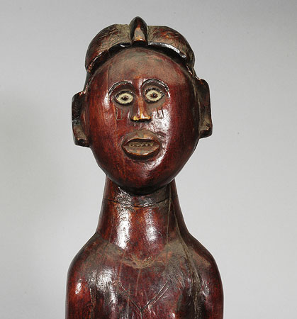 Bongo funerary figure