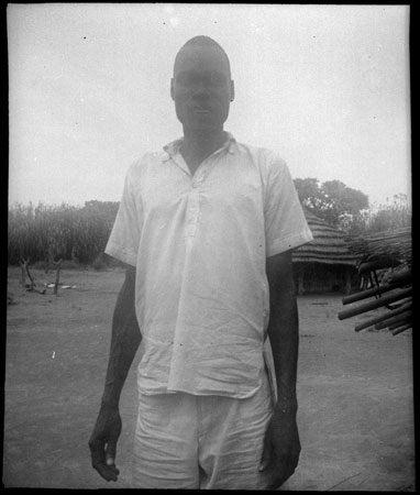 Portrait of a Mandari man